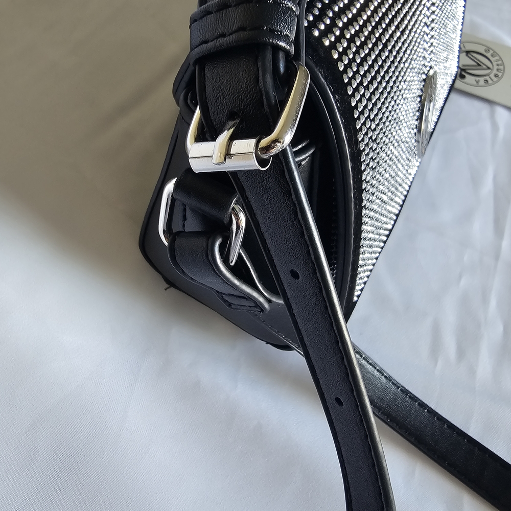 Valentino Orlandi Monochrome Crossbody Bag - Picture 9 of 17